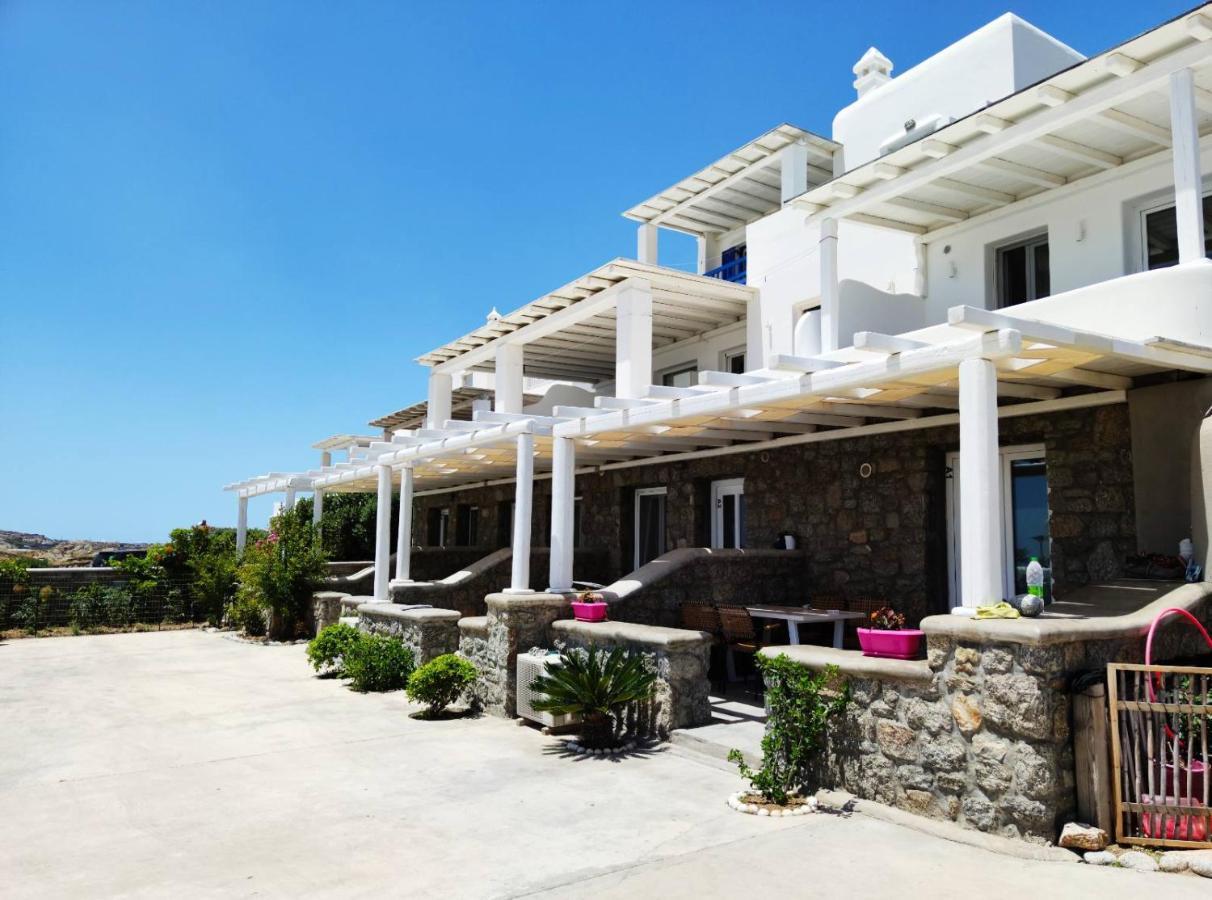 Anius Aparthotel