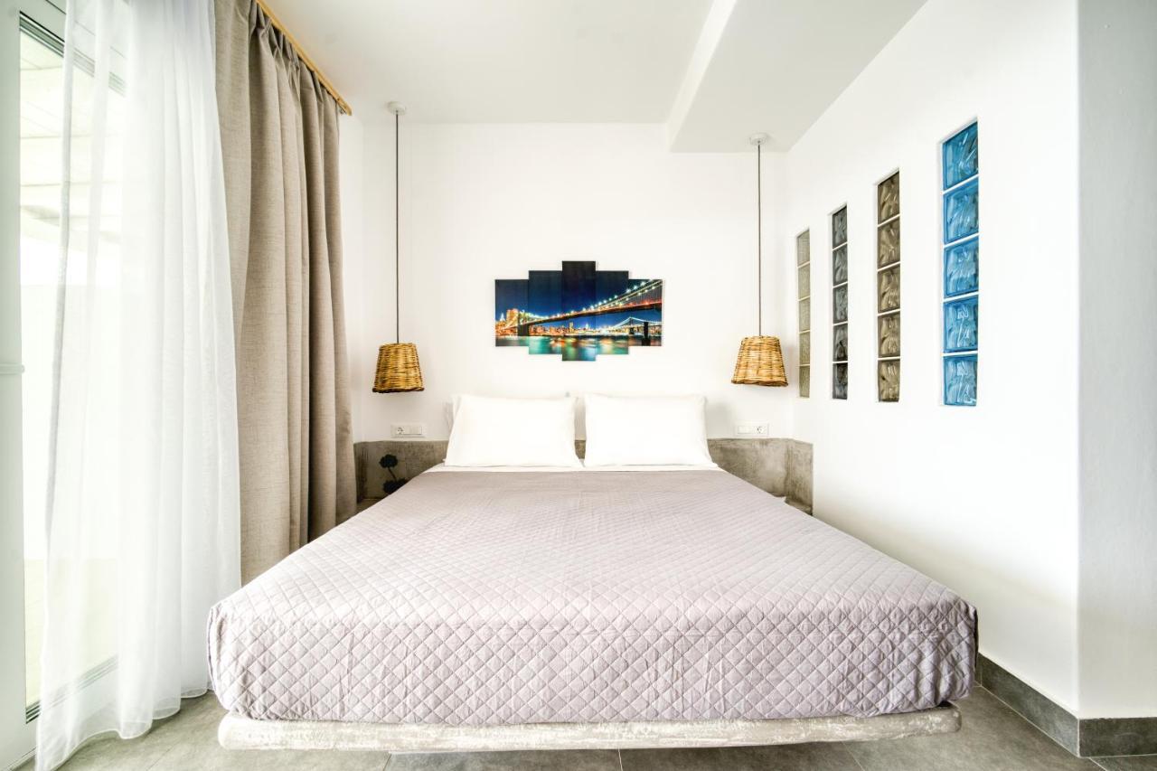 Anius Aparthotel 3*